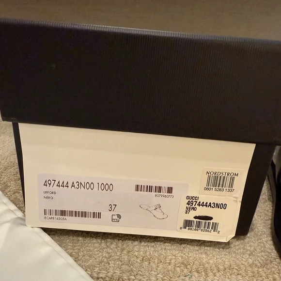 Black Gucci Flat Marmont Leather Thong Sandals Size 37 - Picture 13 of 13